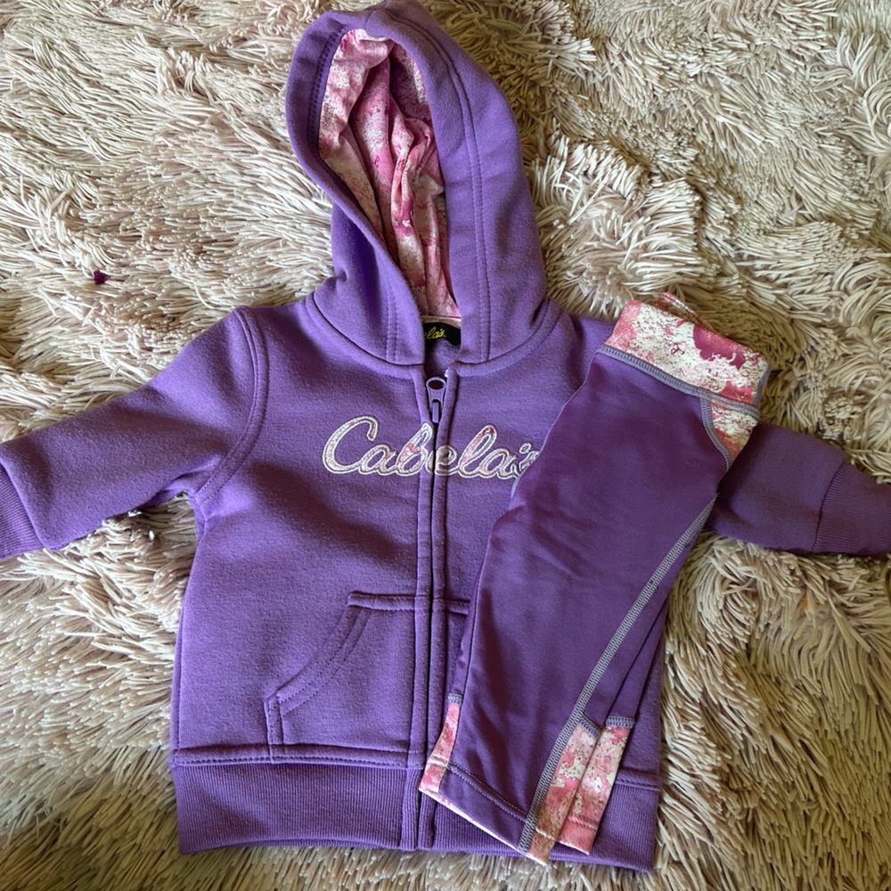 Baby Cabaela’s Outfit